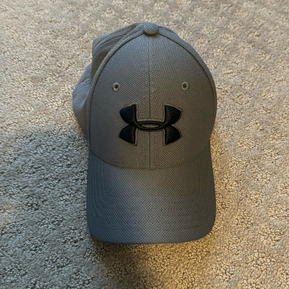 Under Armour Cap - Picture 1 of 2